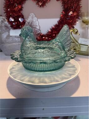 Mosser Glass Vintage Teal Hen on Nest 6 Inch Covered Candy Dish